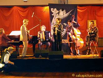 click to enlarge - anklicken zum Vergr��ern